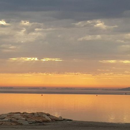 Junto A La Playa Y Vistas Al Mar Apartman Los Alcázares Kültér fotó